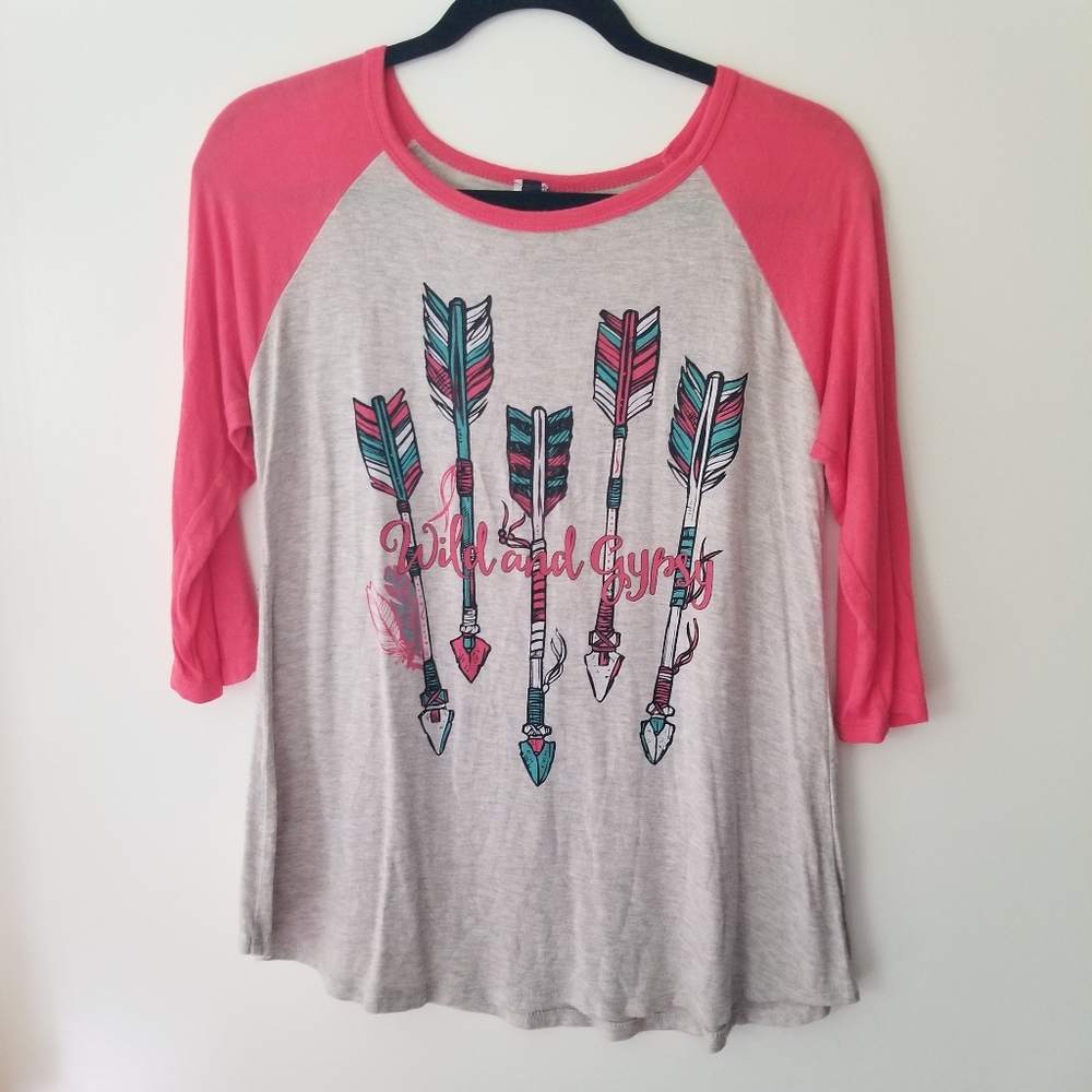 Wild & Gypsy Lovely Soul Gray Pink 3/4 Sleeve Baseball Tee Shirt Arrows Size M